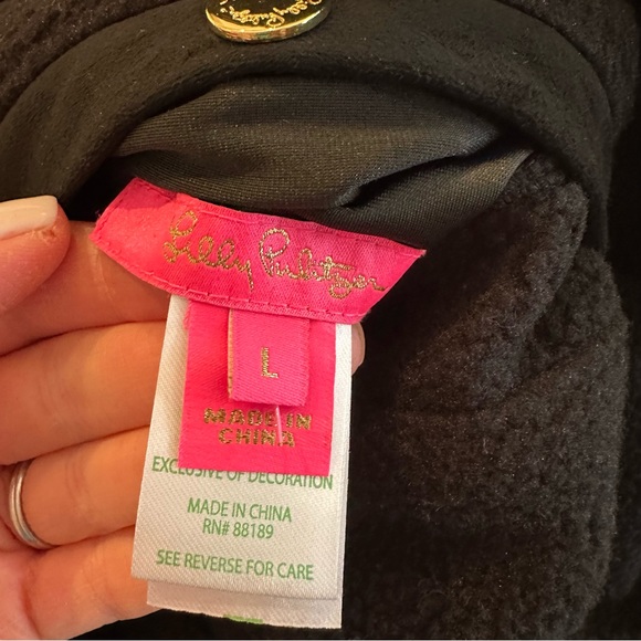 Lilly Pulitzer Skyden Suede Sherpa Reversible Vest - Picture 10 of 11